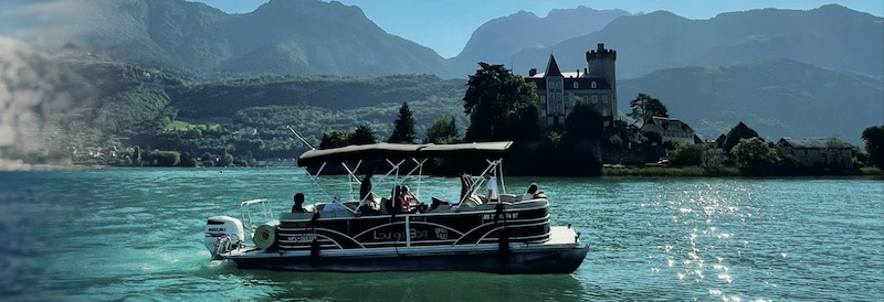 Service Conciergerie - Excursions sur le lac d'Annecy - locationlacannecy