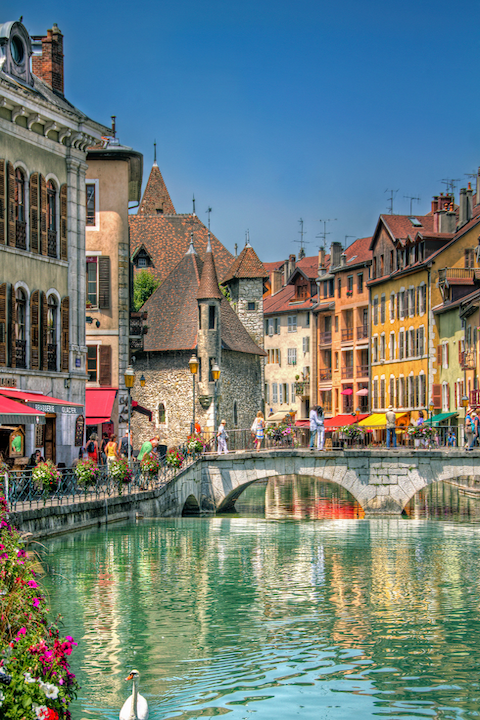 Service Conciergerie - Food Tour pour les Clients de LLA Selections Annecy